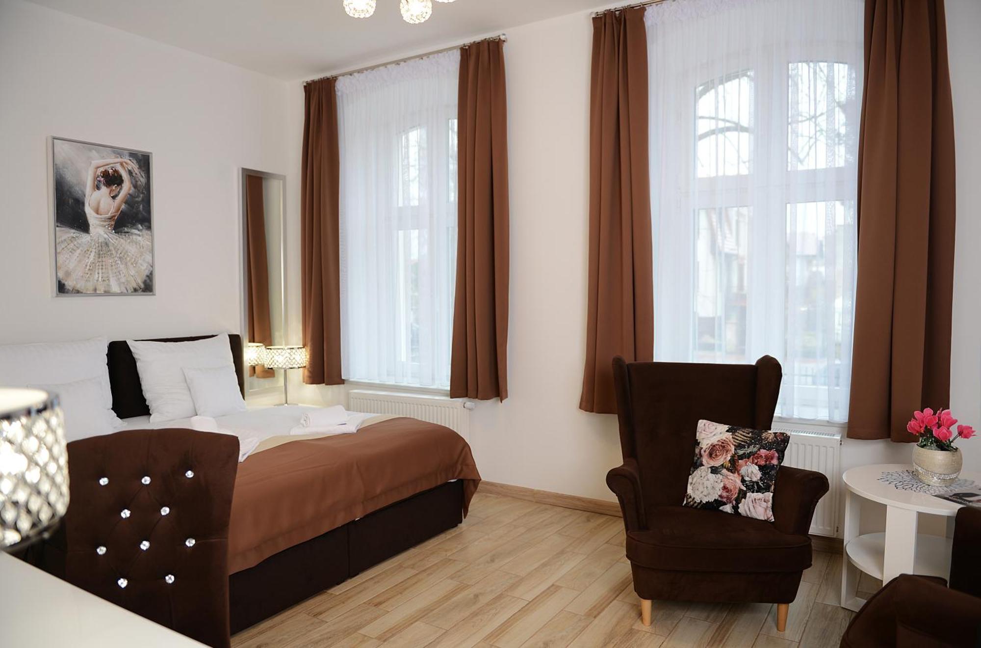 Rezydencja Mysliwska - Apartamenty Koszalin Exterior photo